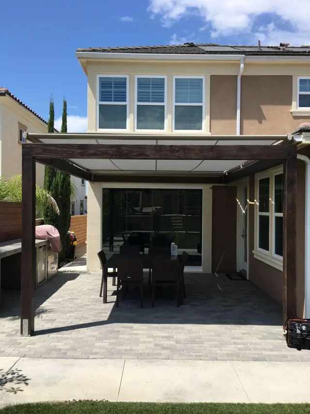 Retractable Awnings, photo 6